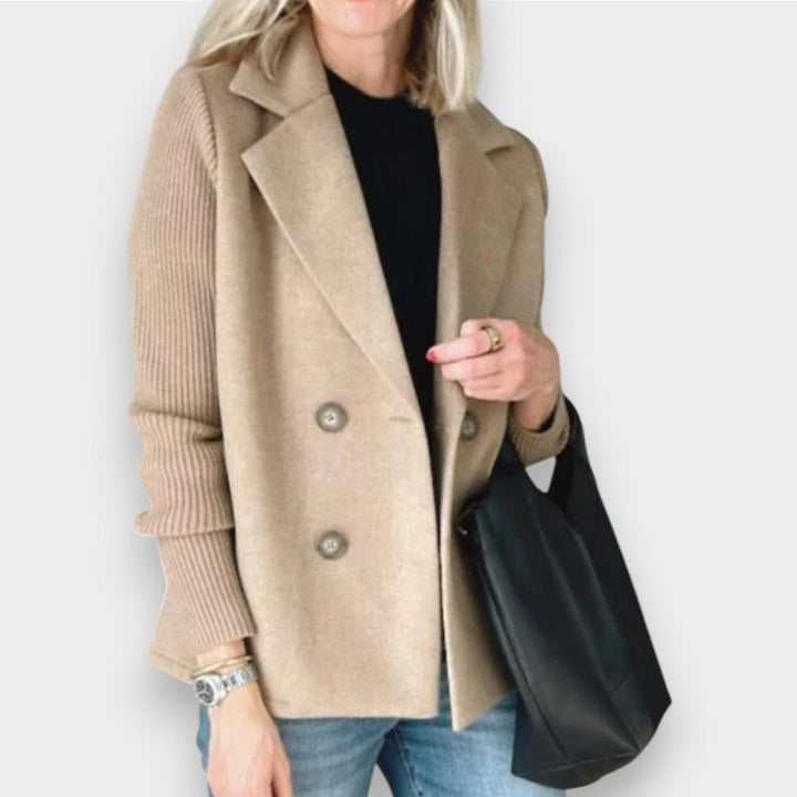 Amora | Elegant Cardigan with Sleeves